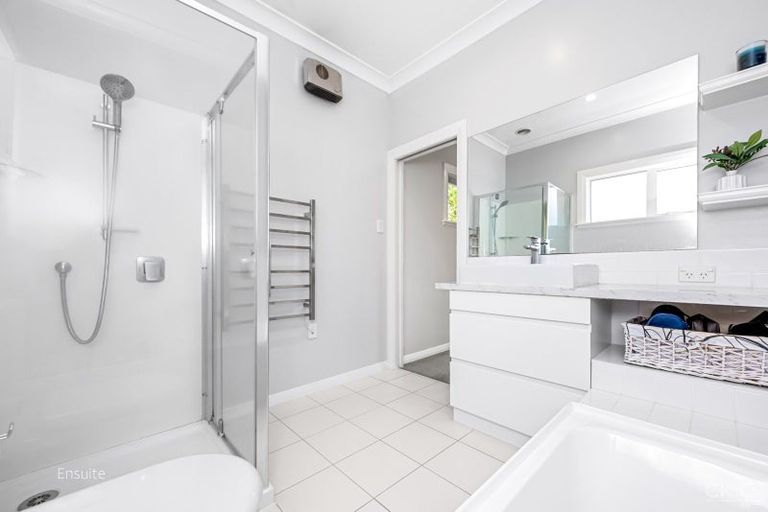 Photo of property in 77 Pilmuir Street, Hutt Central, Lower Hutt, 5010