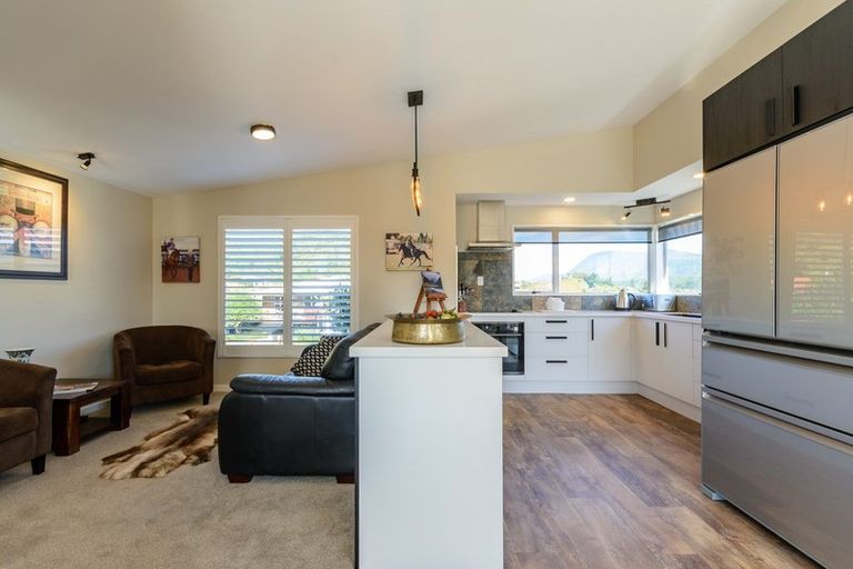 Photo of property in 1a Matai Place, Waikawa, Picton, 7220