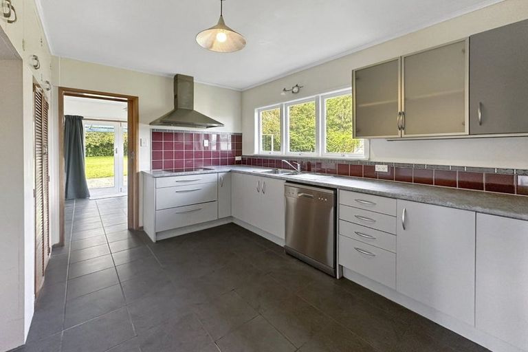 Photo of property in 5 Spedding Road, Whenuapai, Auckland, 0618