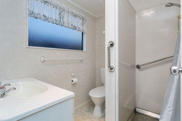 Photo of property in 230 Chatsfield Drive, Te Awamutu, 3800