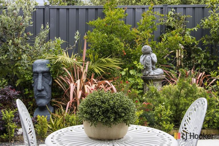 Photo of property in 35 Waione Avenue, Athenree, Waihi Beach, 3177