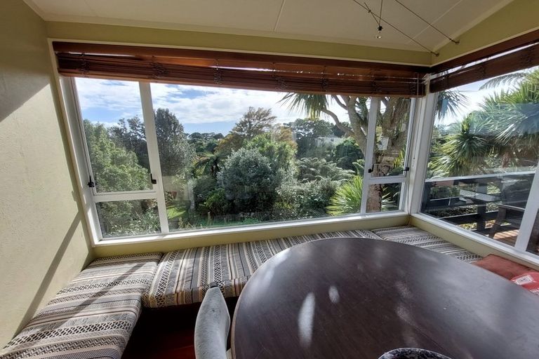 Photo of property in 12a Burns Street, Westown, New Plymouth, 4310