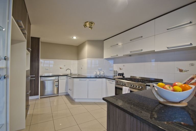 Photo of property in 18 Galaxy Place, Welcome Bay, Tauranga, 3112