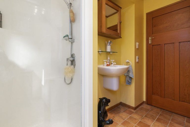 Photo of property in 178 Taieri Road, Kaikorai, Dunedin, 9010