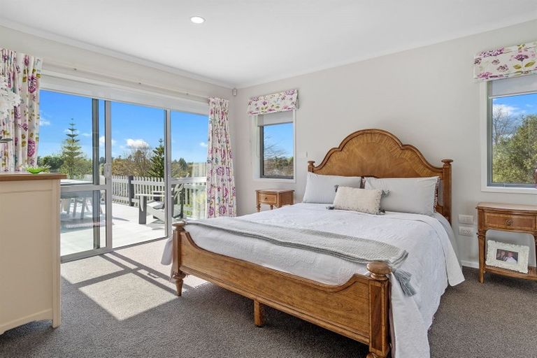 Photo of property in 32 Westview Place, Tauriko, Tauranga, 3110