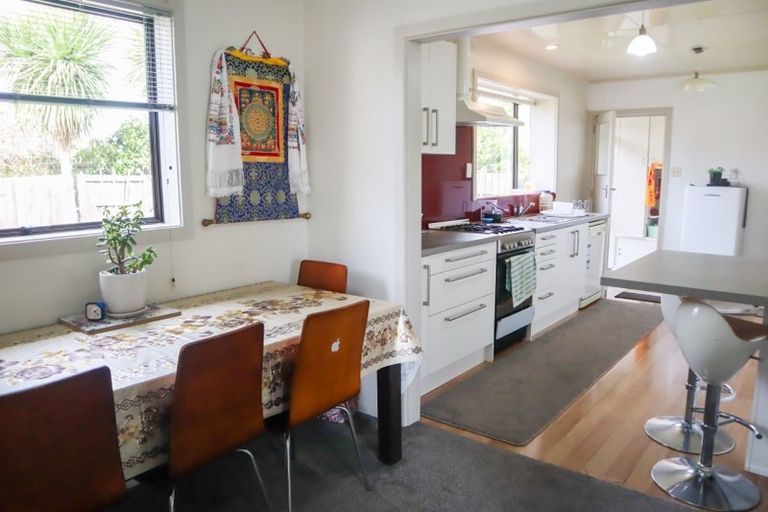 Photo of property in 70a Withells Road, Avonhead, Christchurch, 8042