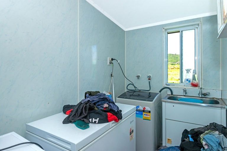 Photo of property in 63 Wharf Road, Hicks Bay, Tikitiki, 4087