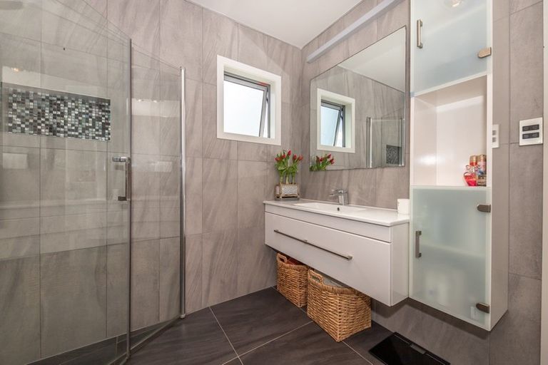 Photo of property in 30a Brougham Street, Westport, 7825