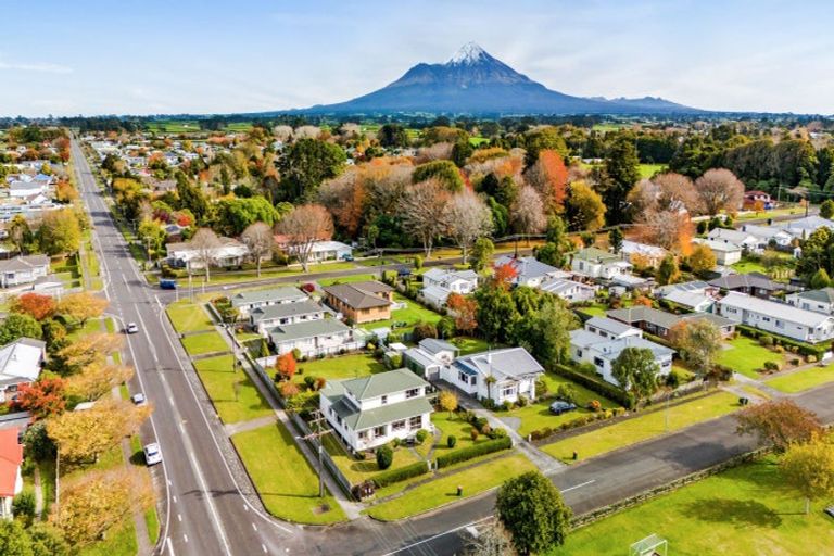 Photo of property in 101 Portia Street, Stratford, 4332