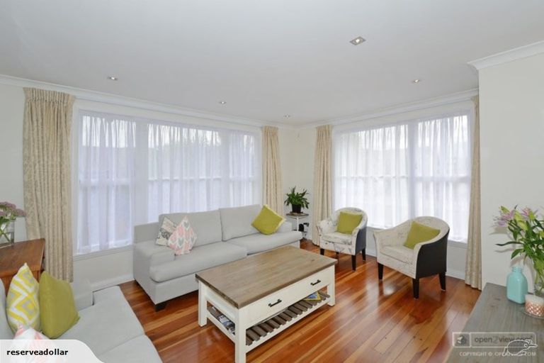 Photo of property in 30a Ranfurly Street, Trentham, Upper Hutt, 5018