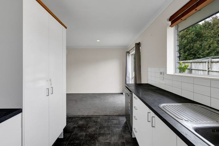 Photo of property in 25 Silvan Place, Bell Block, New Plymouth, 4312