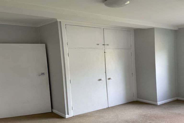 Photo of property in 10a Oriental Terrace, Mount Victoria, Wellington, 6011