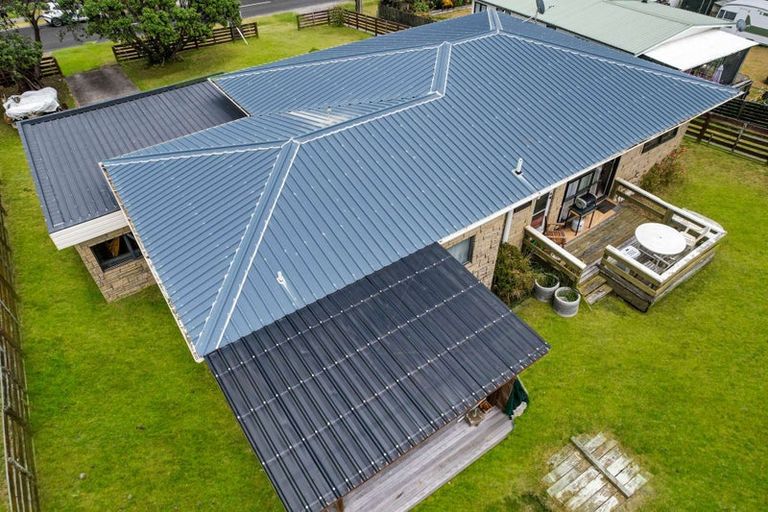 Photo of property in 661 Pukehina Parade, Pukehina, Te Puke, 3189