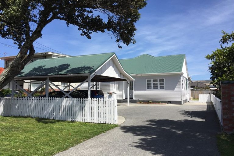 Photo of property in 73 Bell Road, Waiwhetu, Lower Hutt, 5010