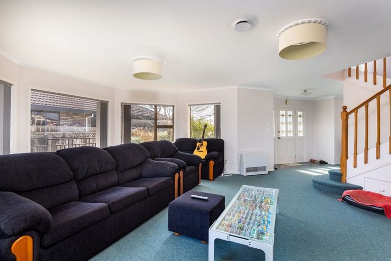 Photo of property in 167 Heta Road, Highlands Park, New Plymouth, 4312