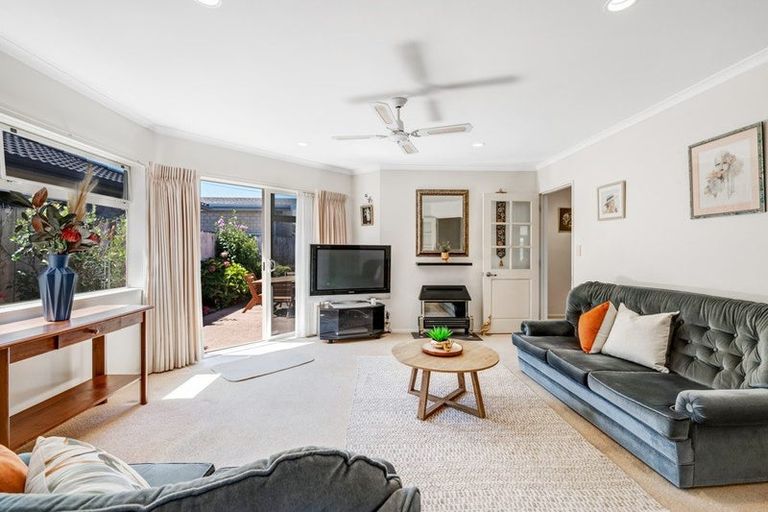 Photo of property in 33a Riverside Road, Orewa, 0931