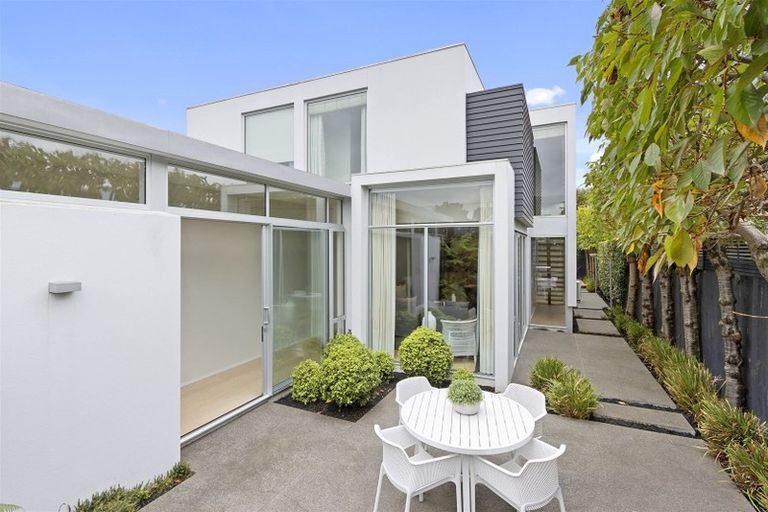 Photo of property in 70 Office Road, Merivale, Christchurch, 8014