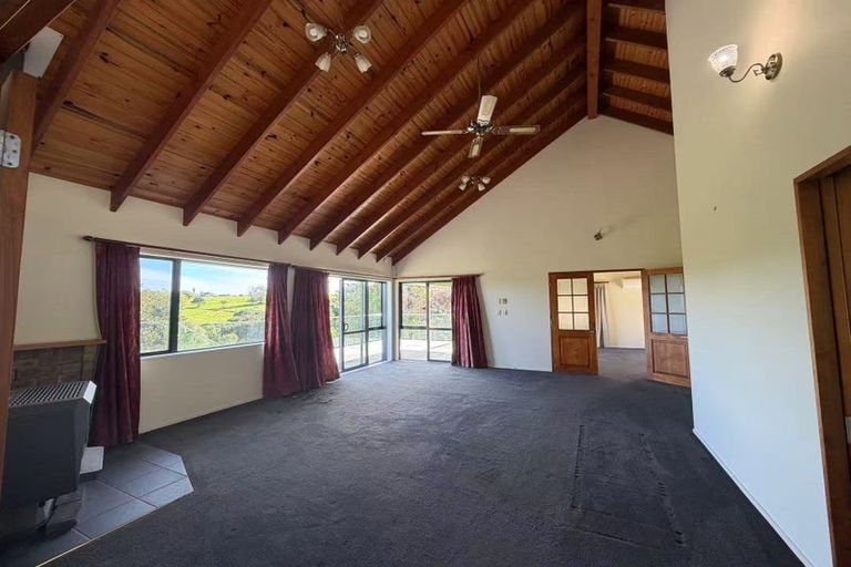 Photo of property in 175 Redoubt Road, Flat Bush, Auckland, 2019