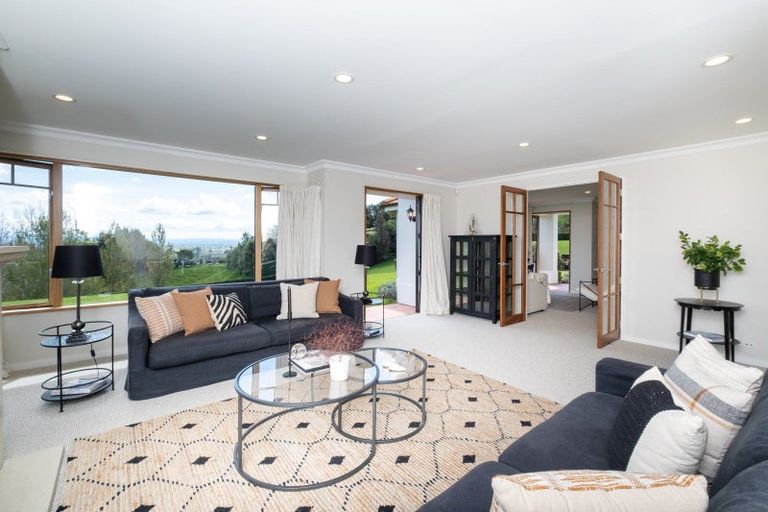 Photo of property in 140 Kopanga Road, Havelock North, 4130