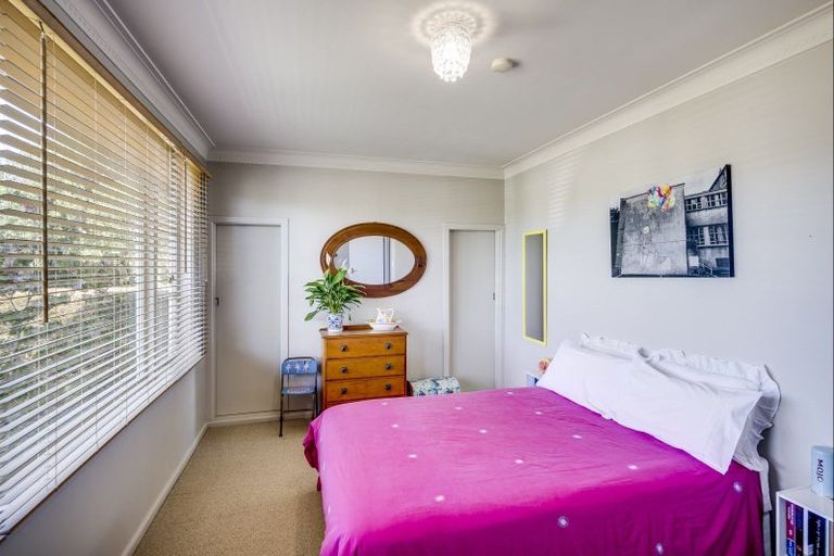 Photo of property in 212 Terrace Road, Parkvale, Hastings, 4122