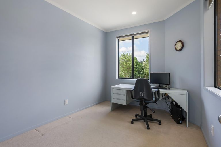 Photo of property in 807 Ponga Road, Opaheke, Papakura, 2584