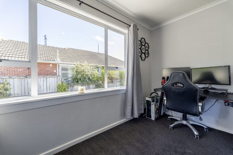 Photo of property in 10 Athol Place, Highfield, Timaru, 7910