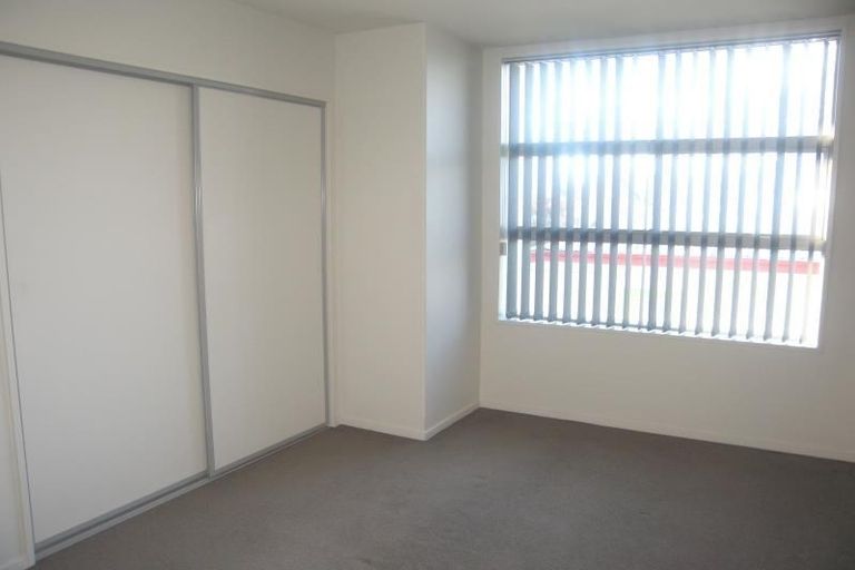 Photo of property in 545 Barbadoes Street, Edgeware, Christchurch, 8013