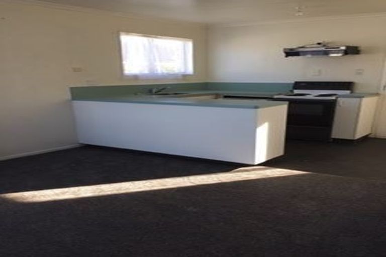 Photo of property in 70 Langley Avenue, Milson, Palmerston North, 4414