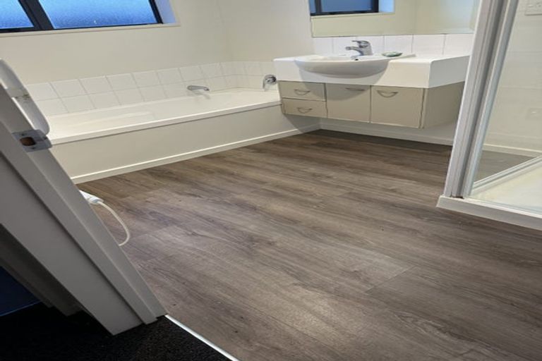 Photo of property in 7 Sioux Avenue, Wigram, Christchurch, 8042