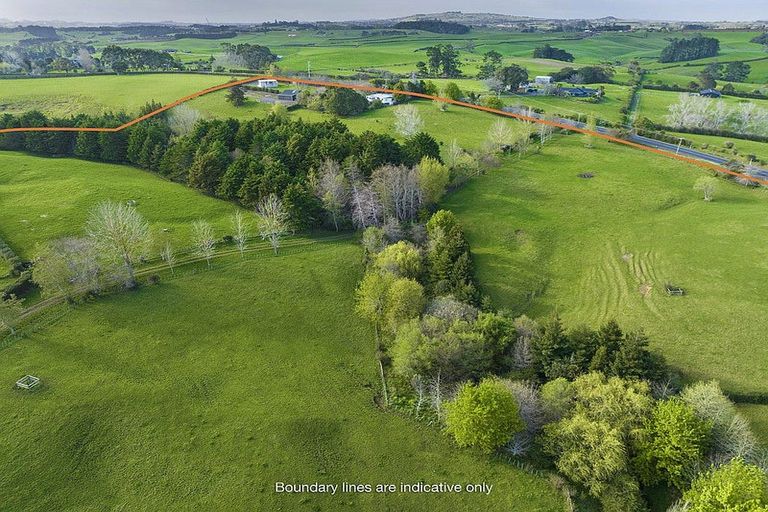 Photo of property in 290 Ostrich Road, Patumahoe, Pukekohe, 2679