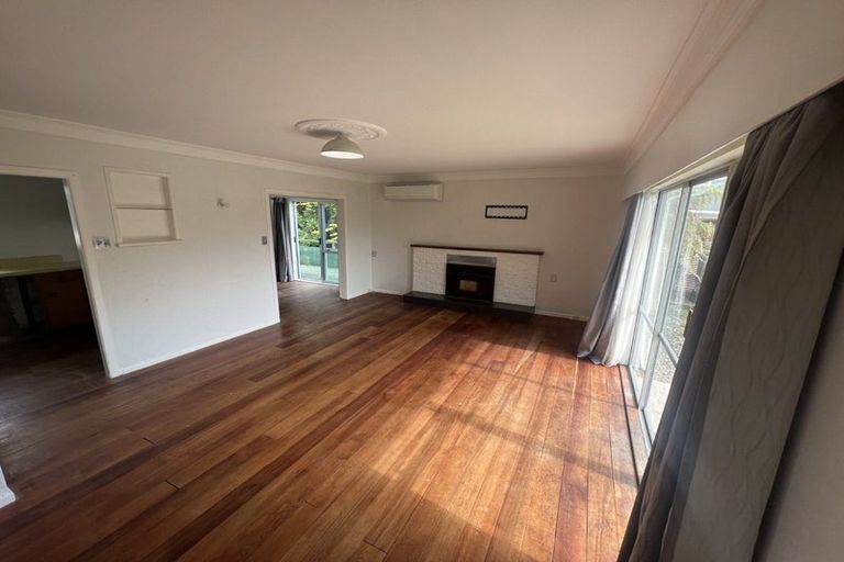 Photo of property in 10 Highfield Place, Levin, 5510