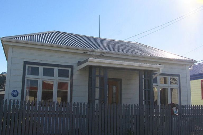 Photo of property in 45 Sydney Street, Petone, Lower Hutt, 5012