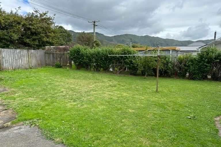 Photo of property in 284 Naenae Road, Naenae, Lower Hutt, 5011