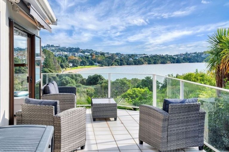 Photo of property in 10 Ardern Avenue, Stanmore Bay, Whangaparaoa, 0932