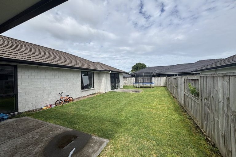 Photo of property in 6 Richards Street, Cambridge, 3434