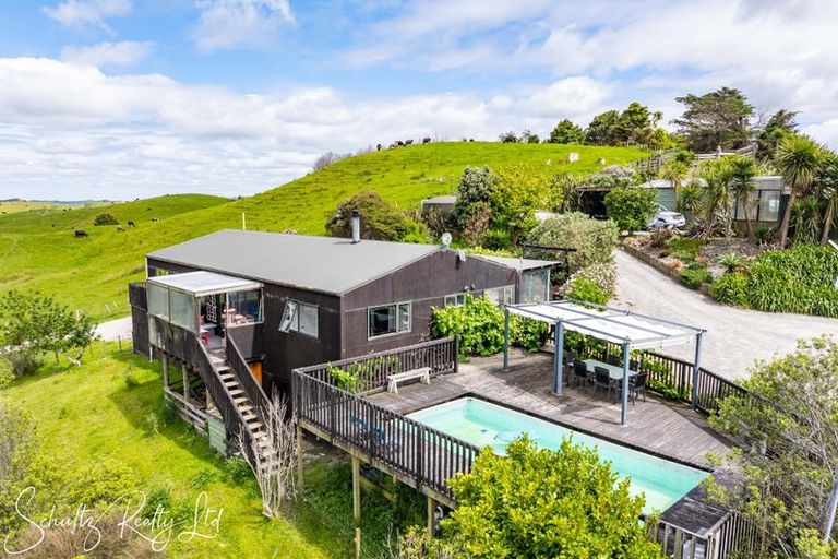 Photo of property in 227 Porter Road, Paparoa, 0571