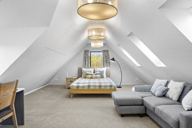 Photo of property in 47 Cherrington Road, Clevedon, Papakura, 2582