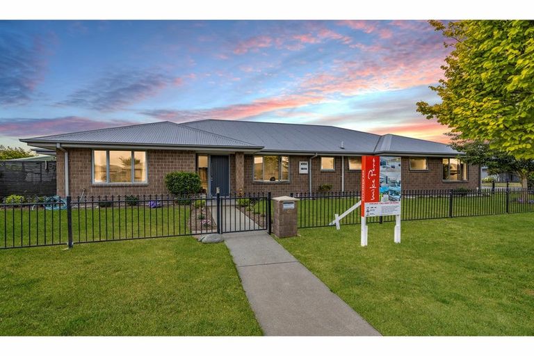 Photo of property in 2 Jordan Street, Kaiapoi, 7630