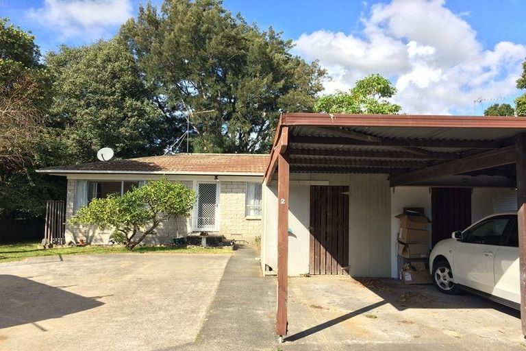 Photo of property in 2/18 Mirrabooka Avenue, Botany Downs, Auckland, 2010
