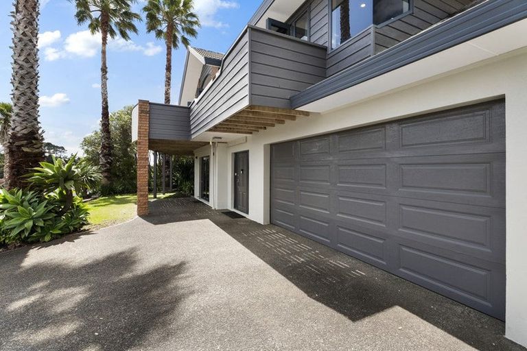 Photo of property in 14 Coralsea Way, Arkles Bay, Whangaparaoa, 0932