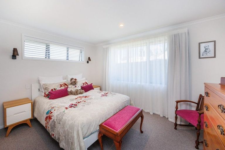 Photo of property in 10 Kereru Street, Marton, 4710