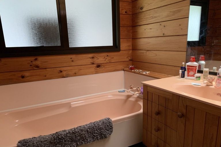 Photo of property in 50 Mckenzie Street, Geraldine, 7930