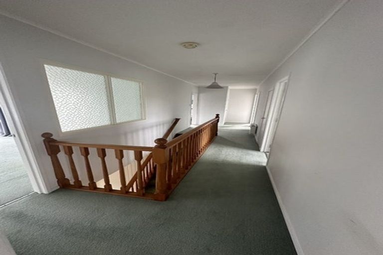 Photo of property in 496 Beach Road, Murrays Bay, Auckland, 0630