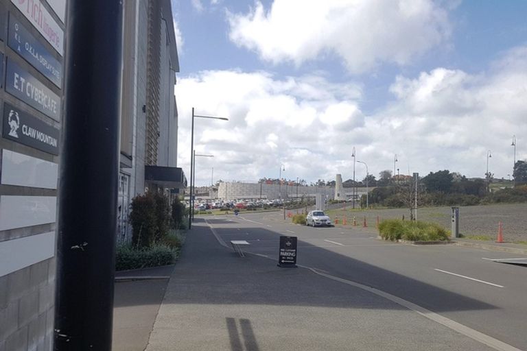 Photo of property in 311/3 Kaipiho Lane, Albany, Auckland, 0632