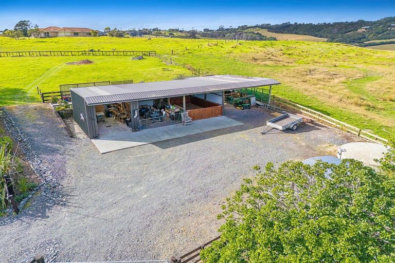 Photo of property in 71 Goodall Road, Snells Beach, 0920