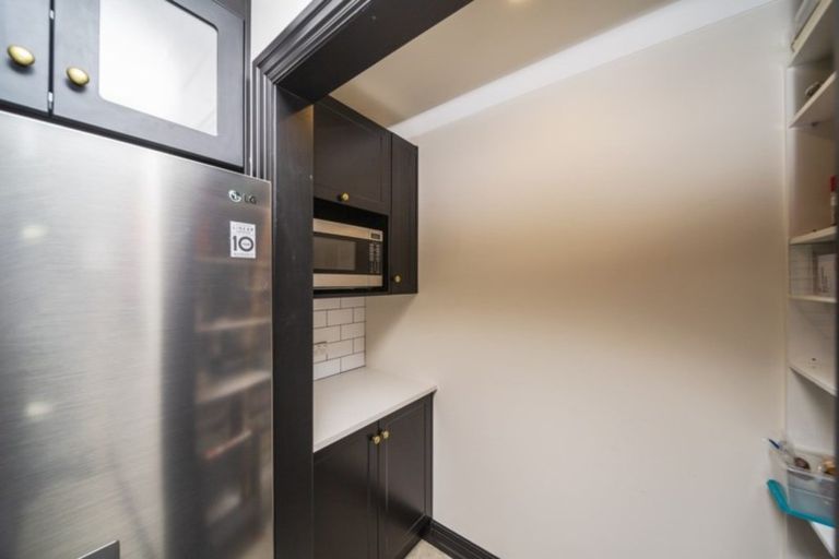 Photo of property in 7 Cameron Street, Hawera, 4610