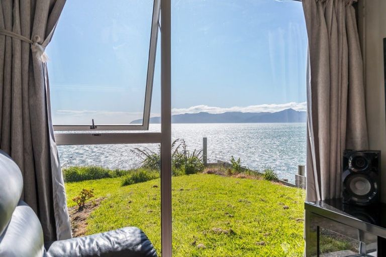 Photo of property in 1596 Cape Palliser Road, Cape Palliser, Featherston, 5772