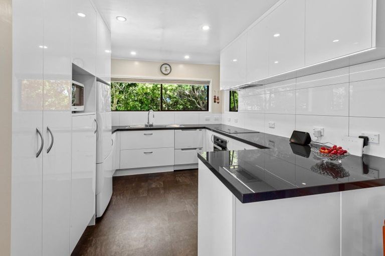 Photo of property in 8 Old Loop Road, Ngararatunua, Whangarei, 0176