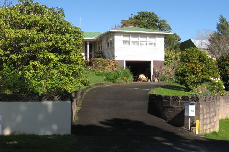 Photo of property in 14 Butler Place, Te Kamo, Whangarei, 0112