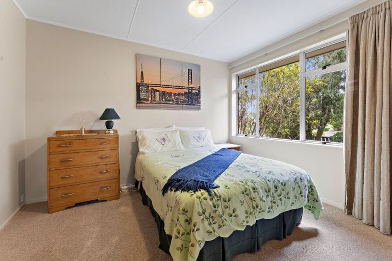 Photo of property in 11 Beaumont Place, Westbrook, Palmerston North, 4412